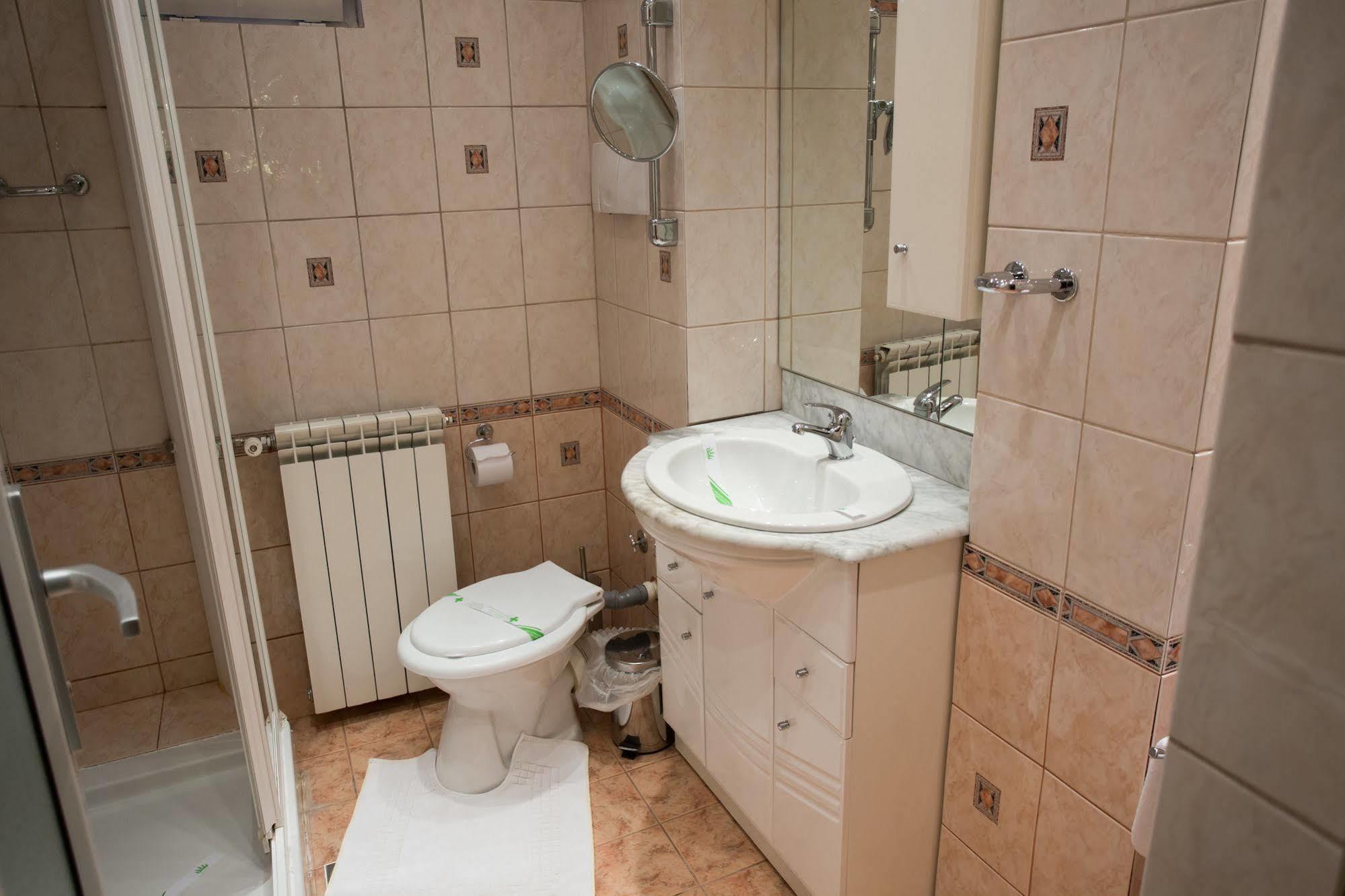 Hotel Rina Cerbul Sinaia Eksteriør billede